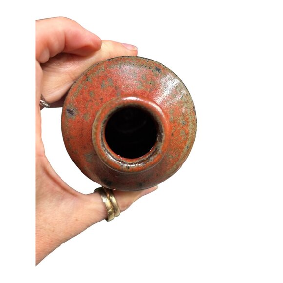 VTG Red Stoneware Vase With Textured Geometric Design Plaid Orange Handmade - Picture 5 of 8